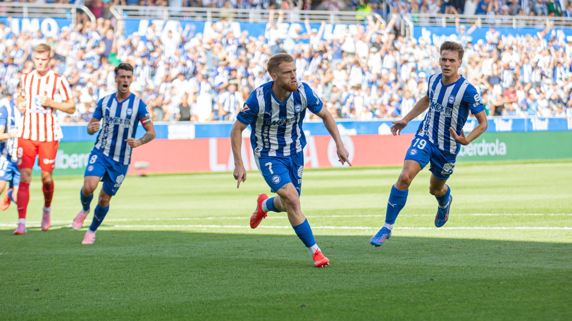 Carlos Vicente, Alavés, Atlético de Madrid