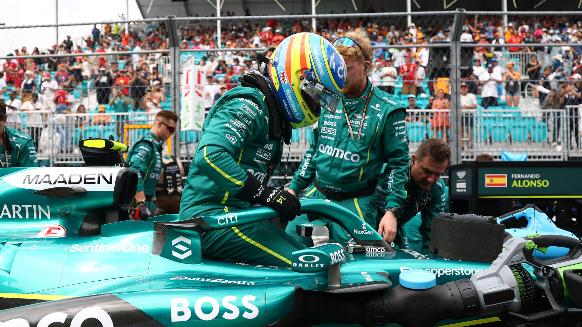 Fernando Alonso Aston Martin F1 2025