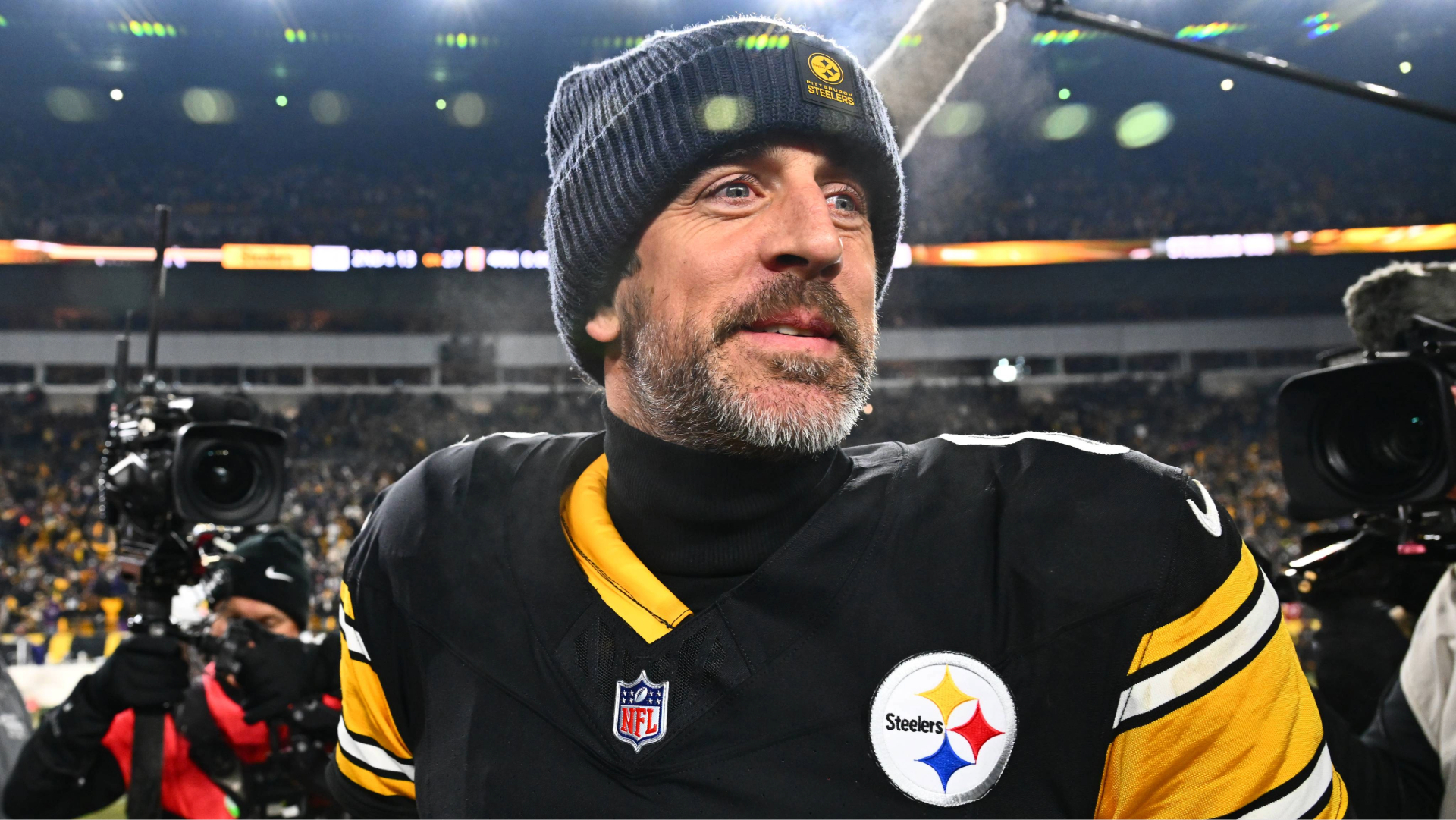 Aaron Rodgers 16x9