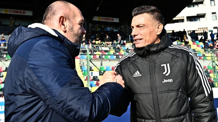 Massimiliano Brambilla, allenatore della Juventus Next Gen