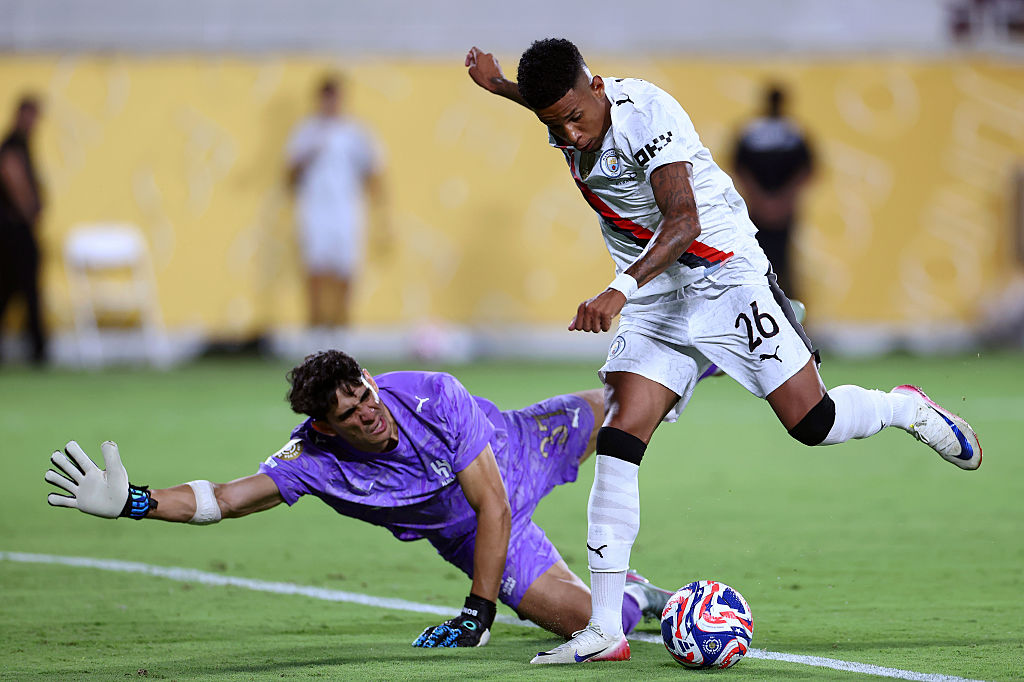 Yassine Bounou, 2025