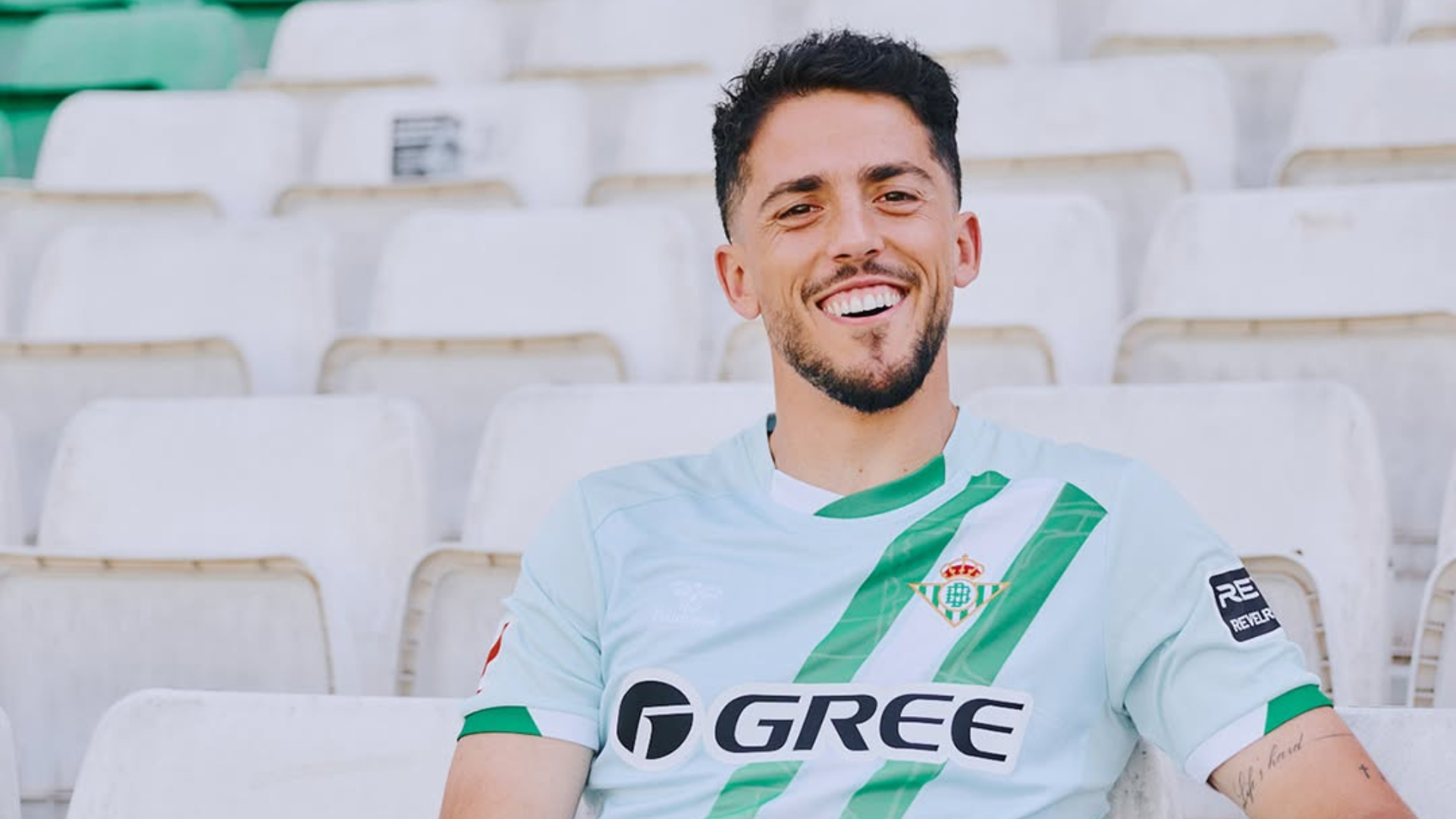 Segunda equipación Real Betis Balompié