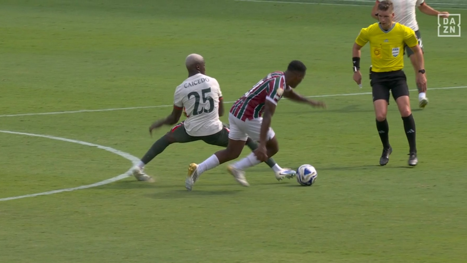 Moisés Caicedo lesión tobillo portada