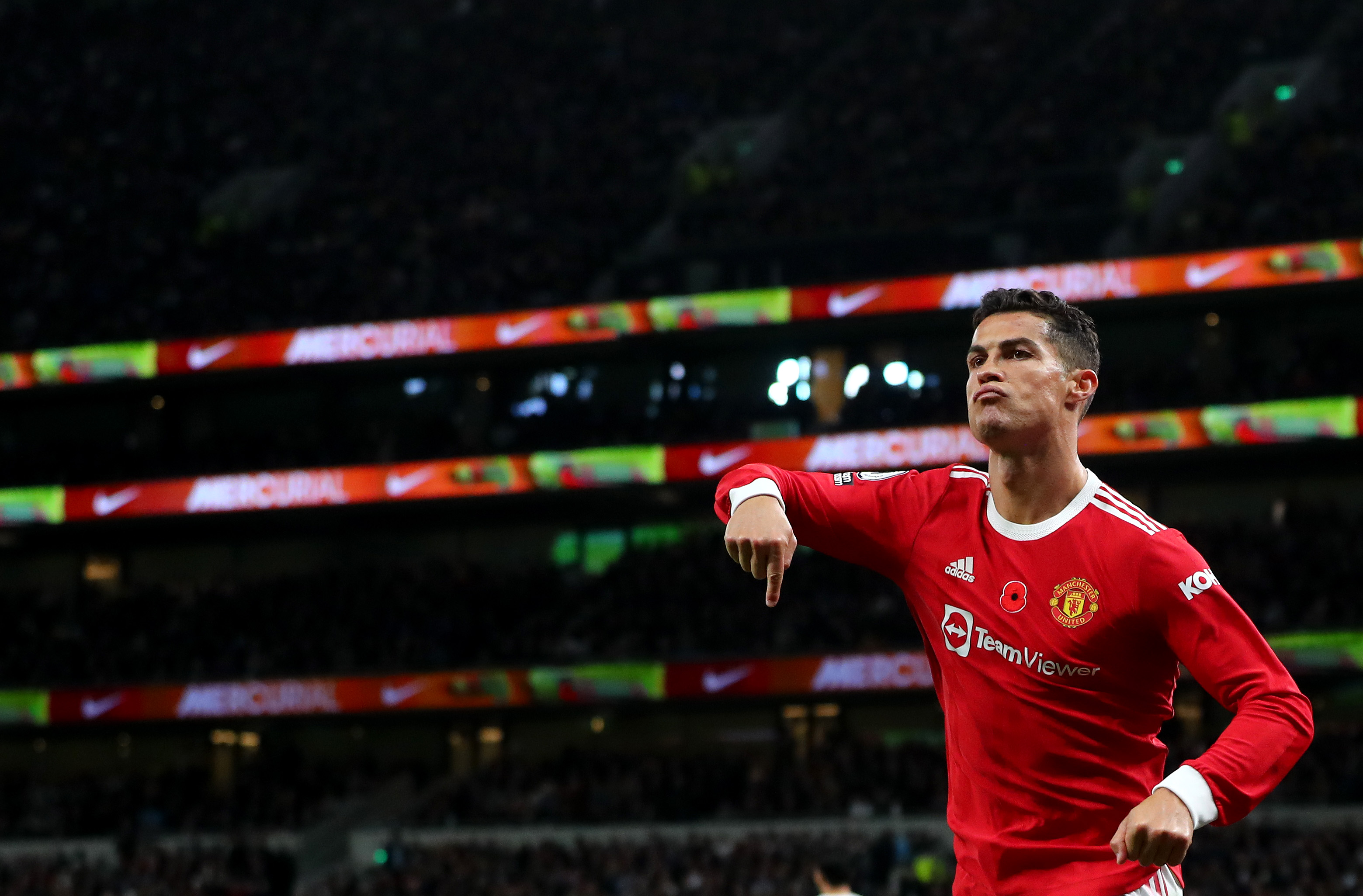Cristiano Ronaldo, CR7, Manchester United, Premier League