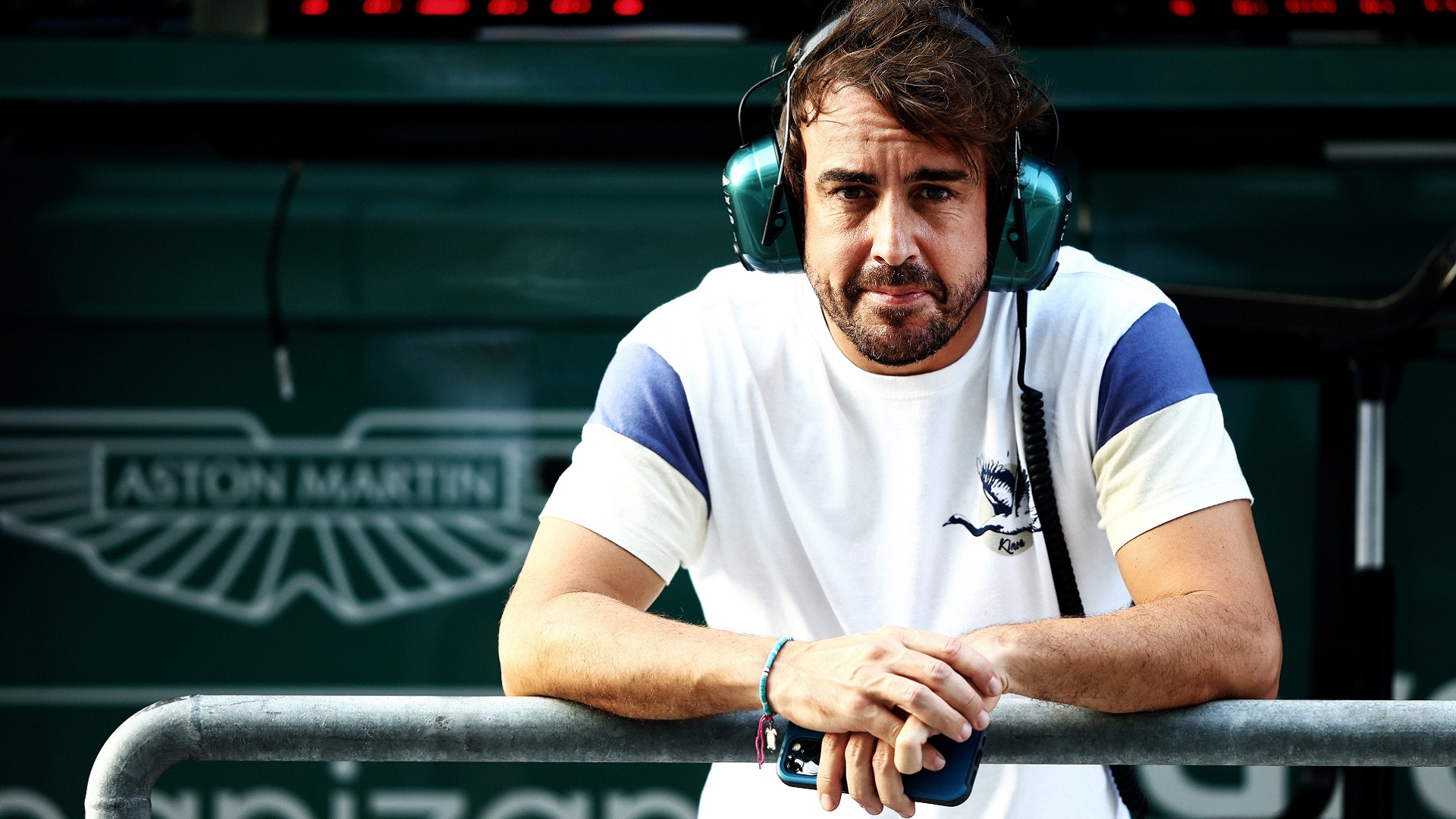 2022-12-23 Alonso Aston Martin F1 Formula 1