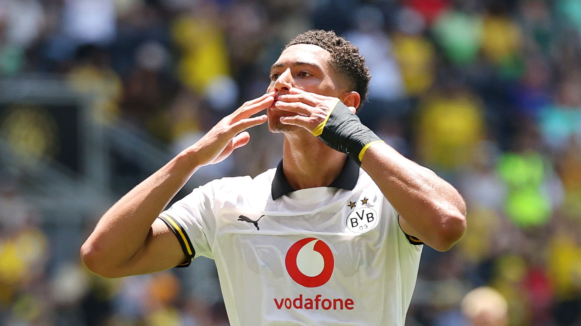 Jobe Bellingham Borussia Dortmund June 2025