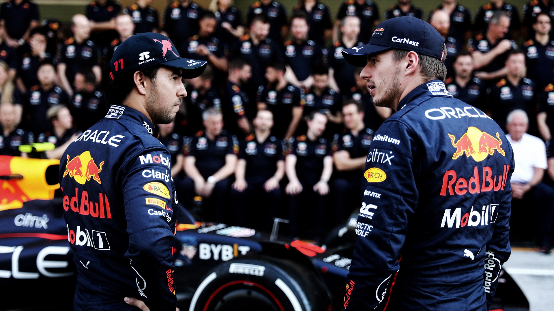 2022-11-17 Verstappen Perez Red Bull F1 Formula 1