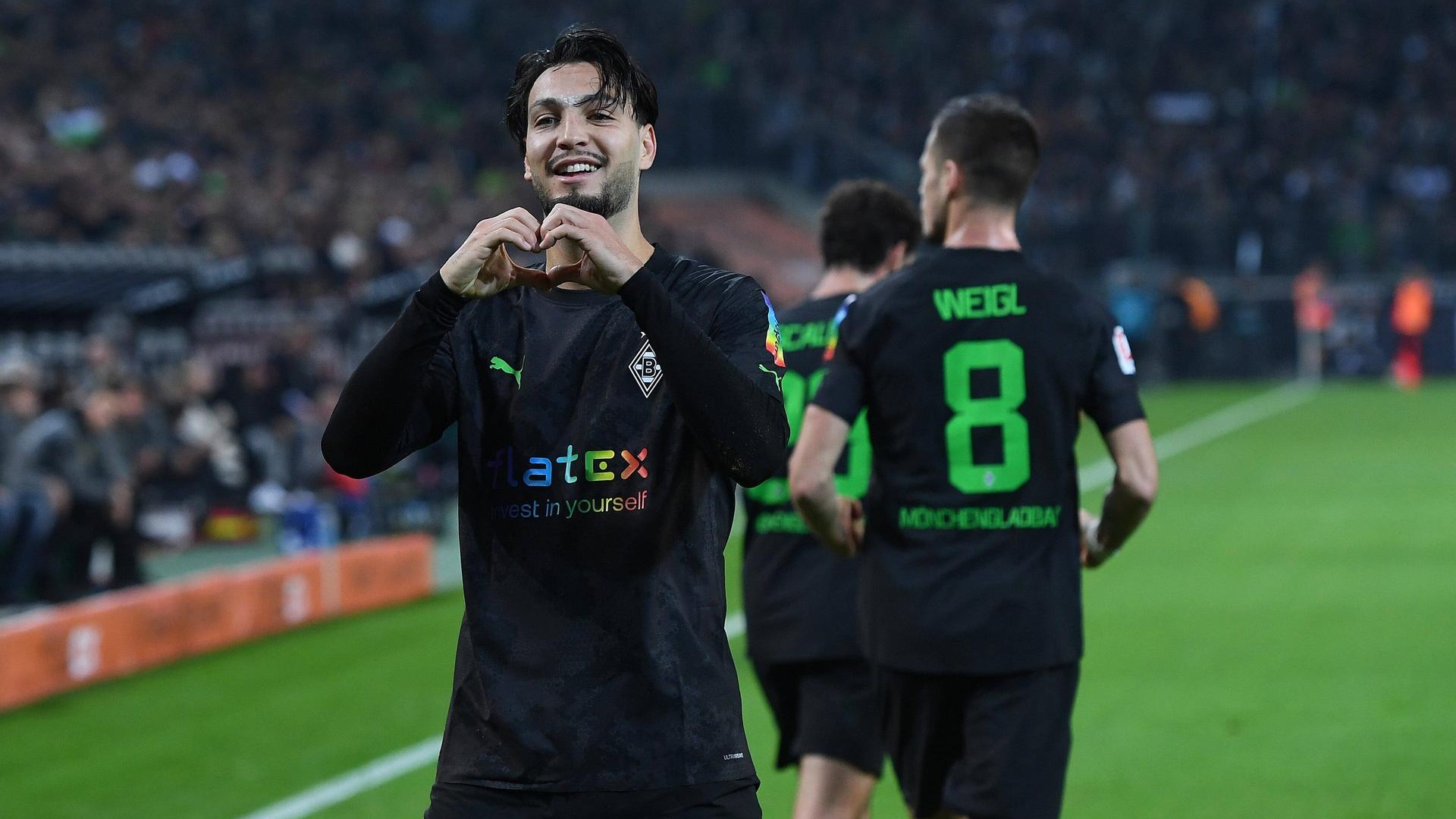 Gladbach Bensebaini Bundesliga 2022