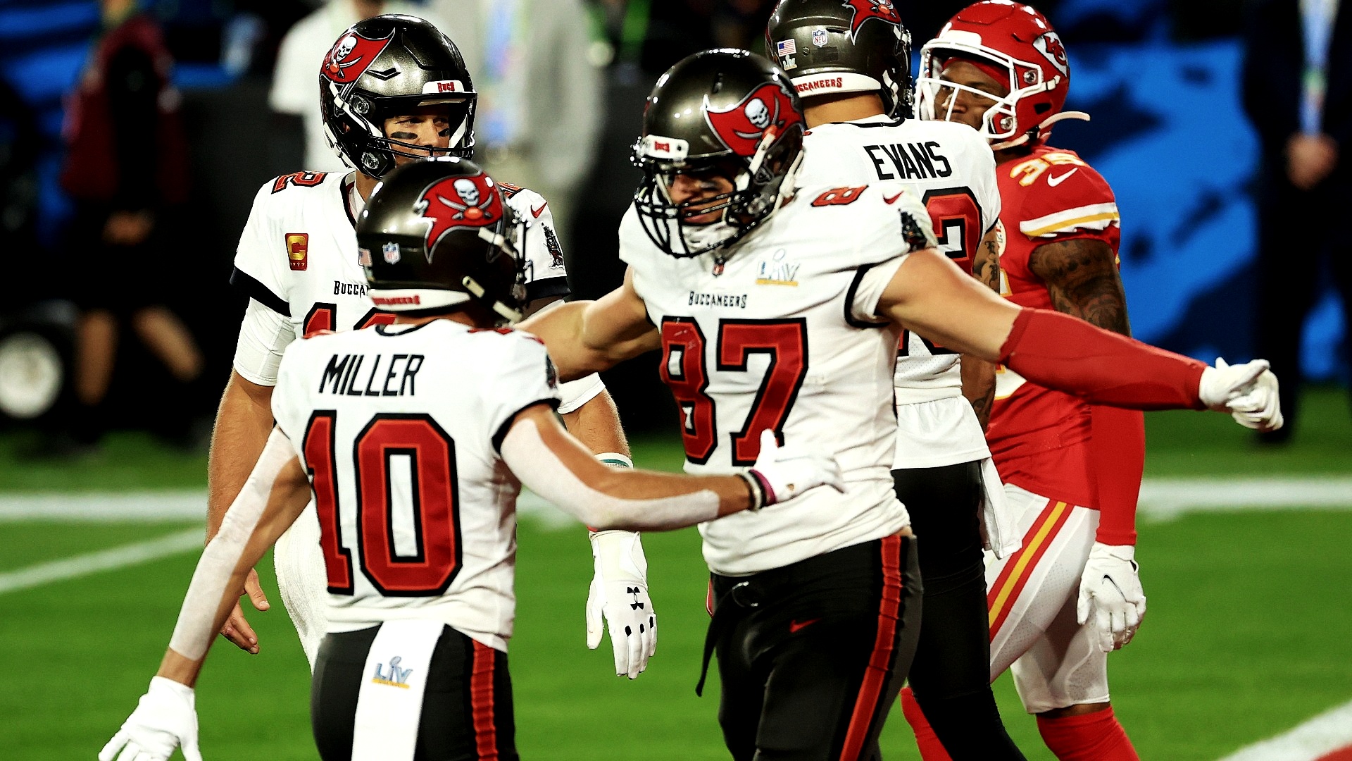 2021-02-08-NFL-Gronkowski