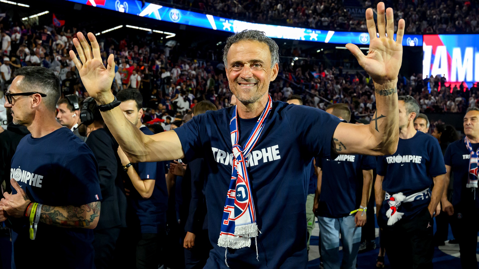 Luis Enrique alla festa del PSG per la Champions