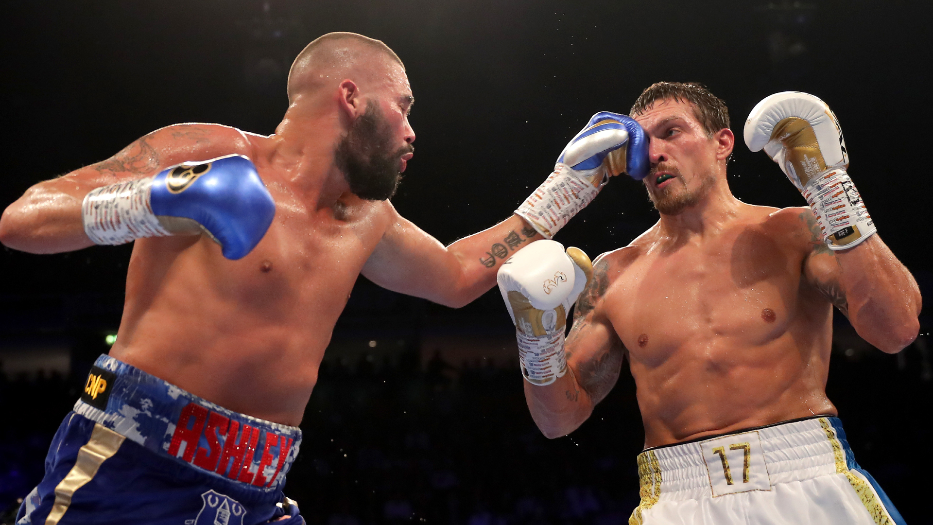 Tony Bellew punches Oleksandr Usyk