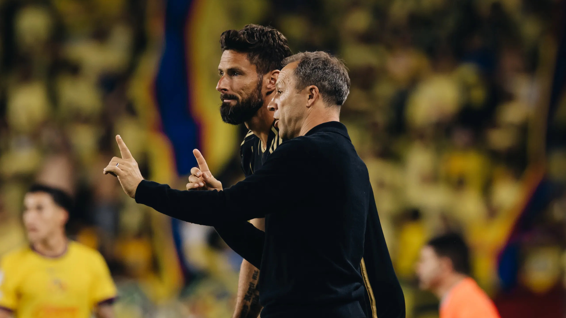 CHERUNDOLO COACH LAFC