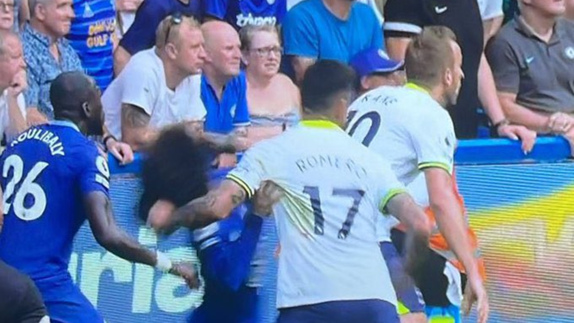 Cuti Romero, Cucurella