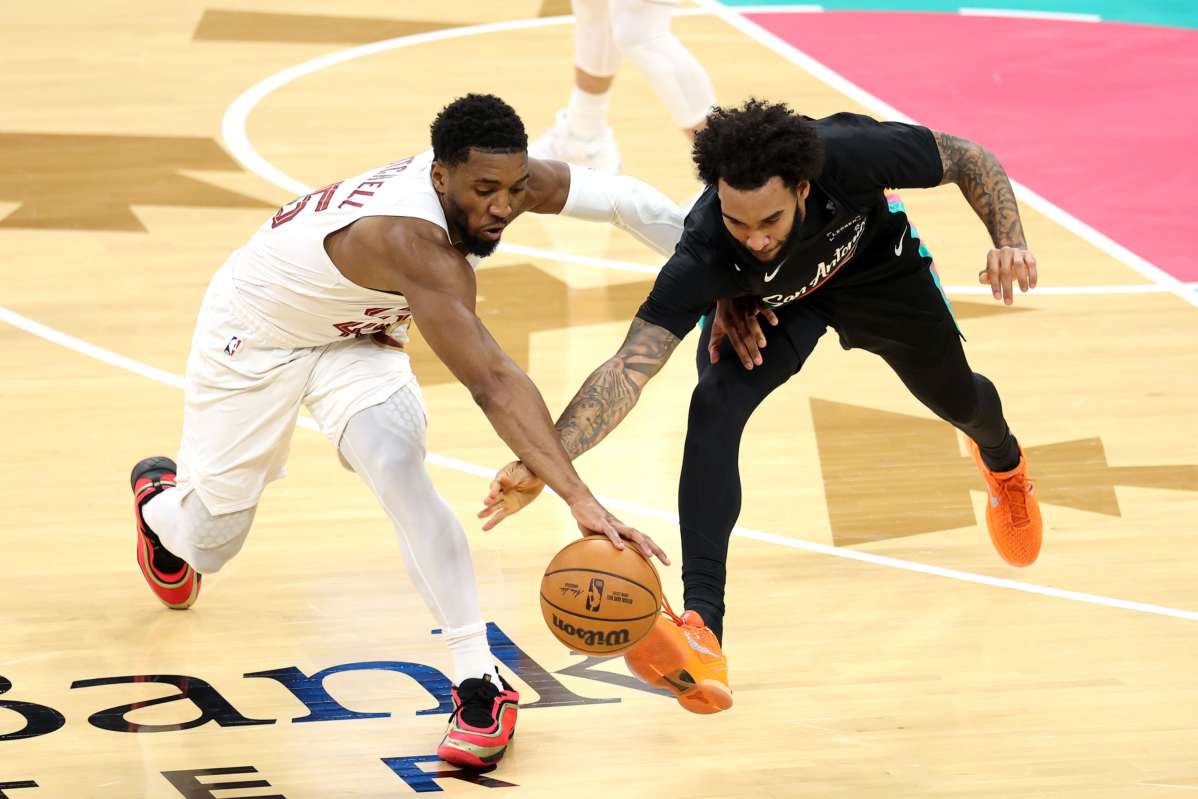 How to Watch Multiple NBA Games at Once on DAZN: Multiview Explained ...