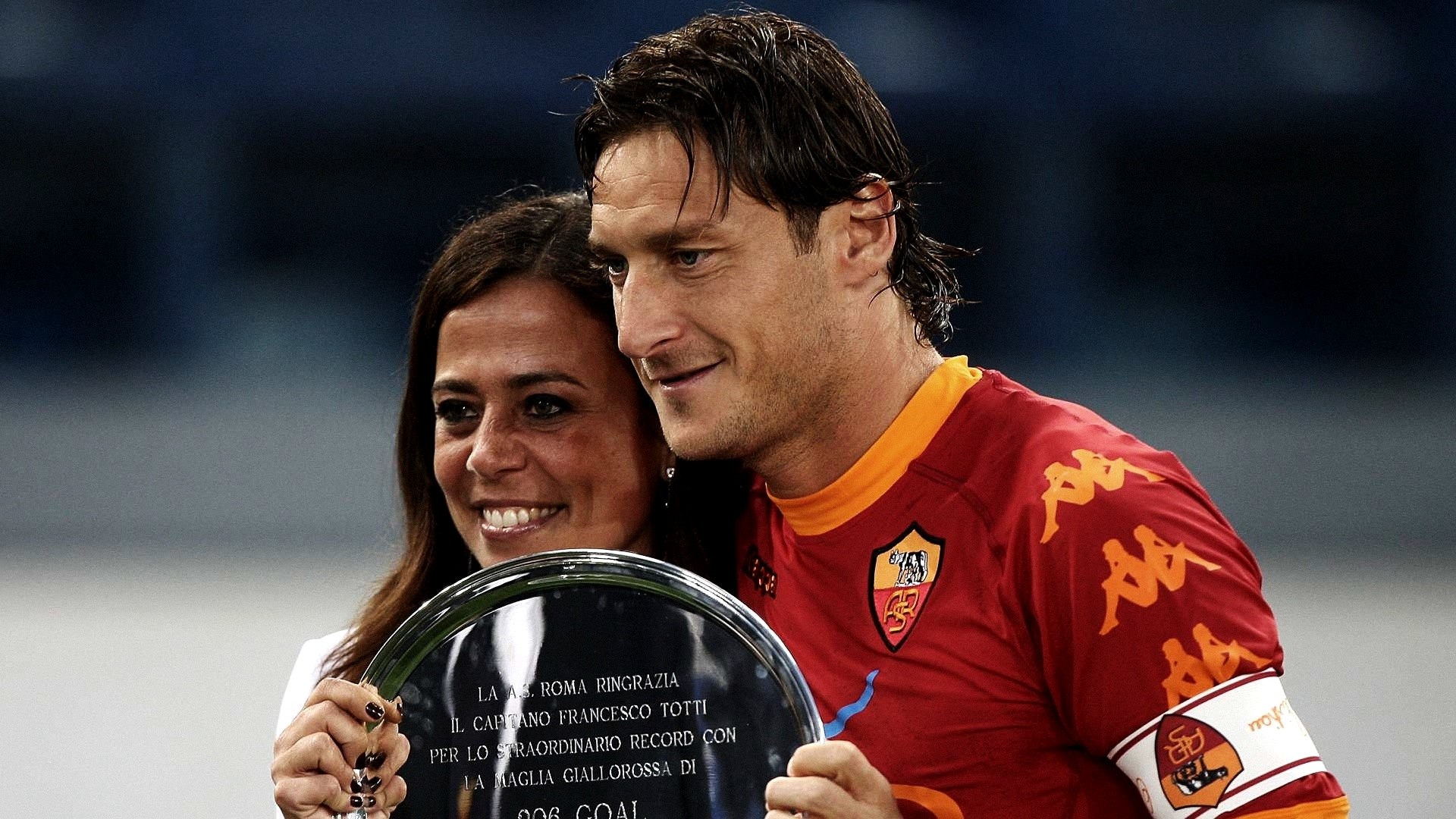 2019-06-18-totti-roma