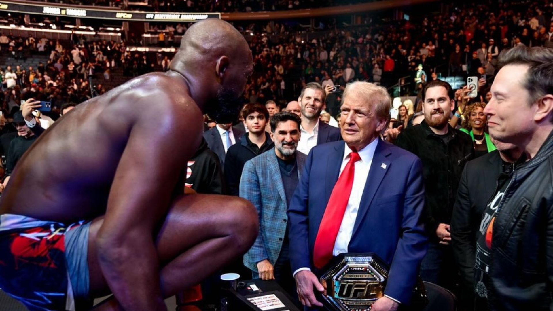 Jon Jones y Donald Trump