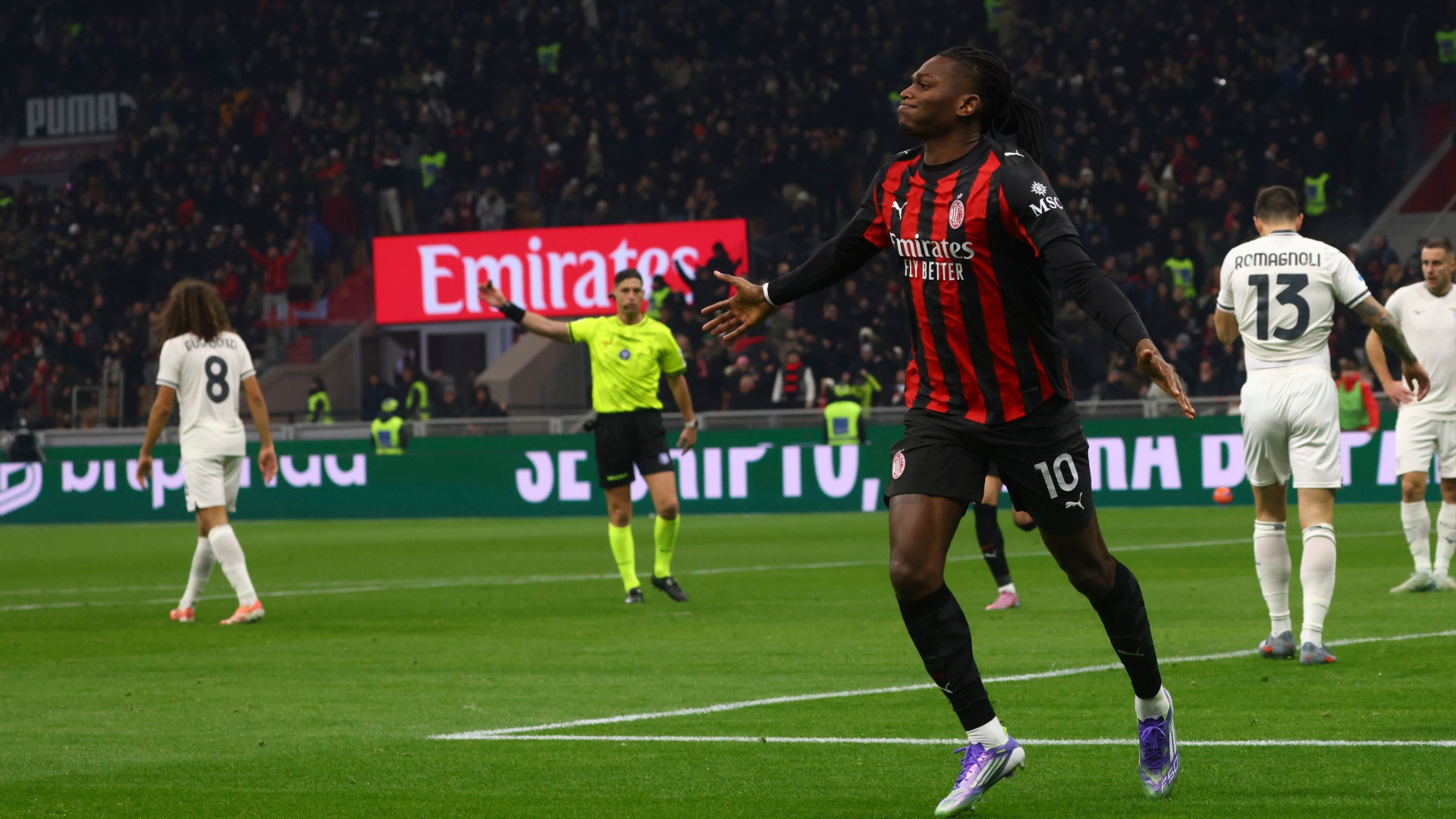 2025-11-29-milan-rafael-leao