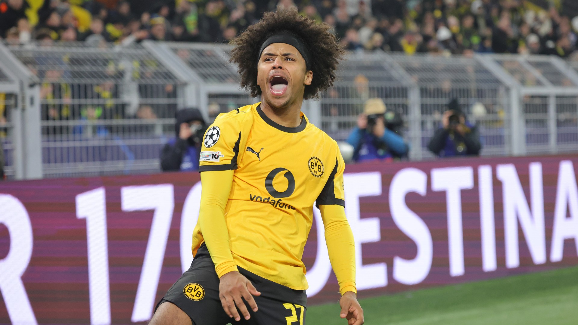 Borussia Dortmund Karim Adeyemi Champions League 251125