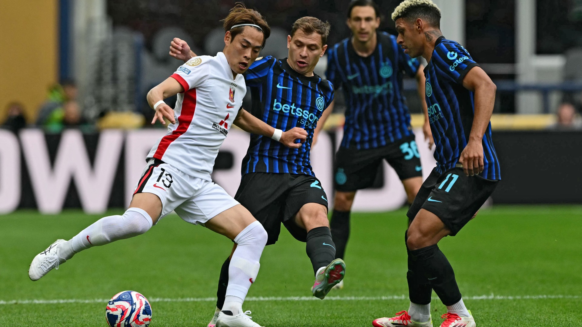 2025-06-21-urawa-watanabe-inter-barella-luis-enrique