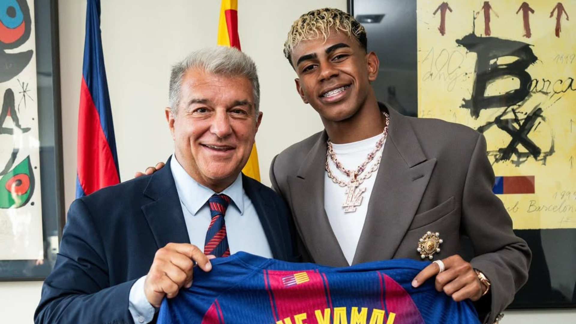 Lamine Yamal y Jan Laporta