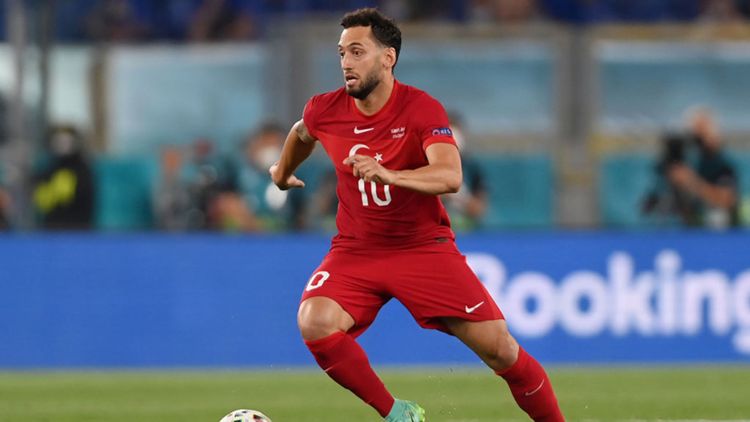 Hakan Calhanoglu Türkei 11062021