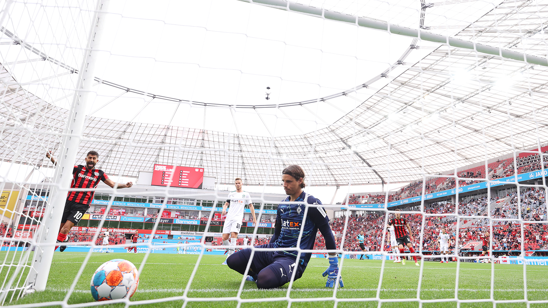 Yann Sommer Borussia Mönchengladbach Eintracht Frankfurt 2021