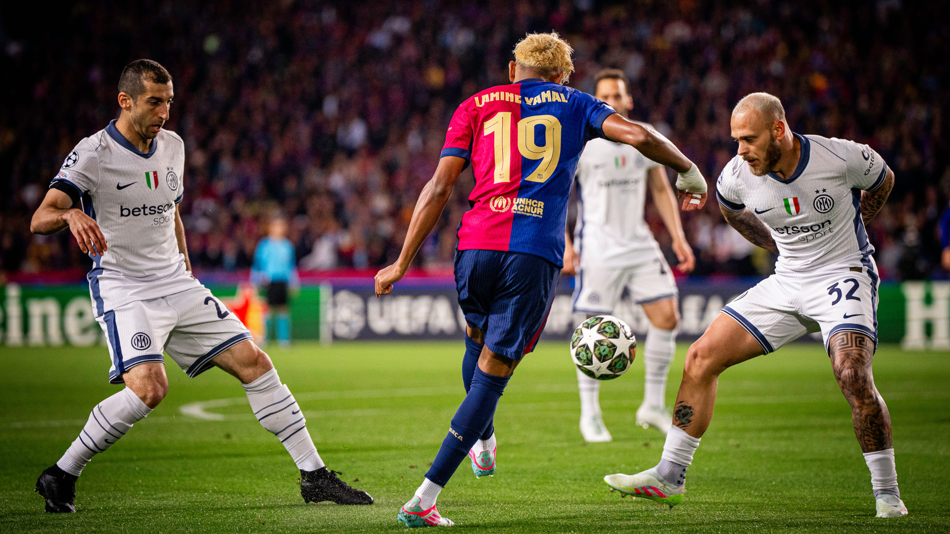 Lamine Yamal FC Barcelona Champions League 2025