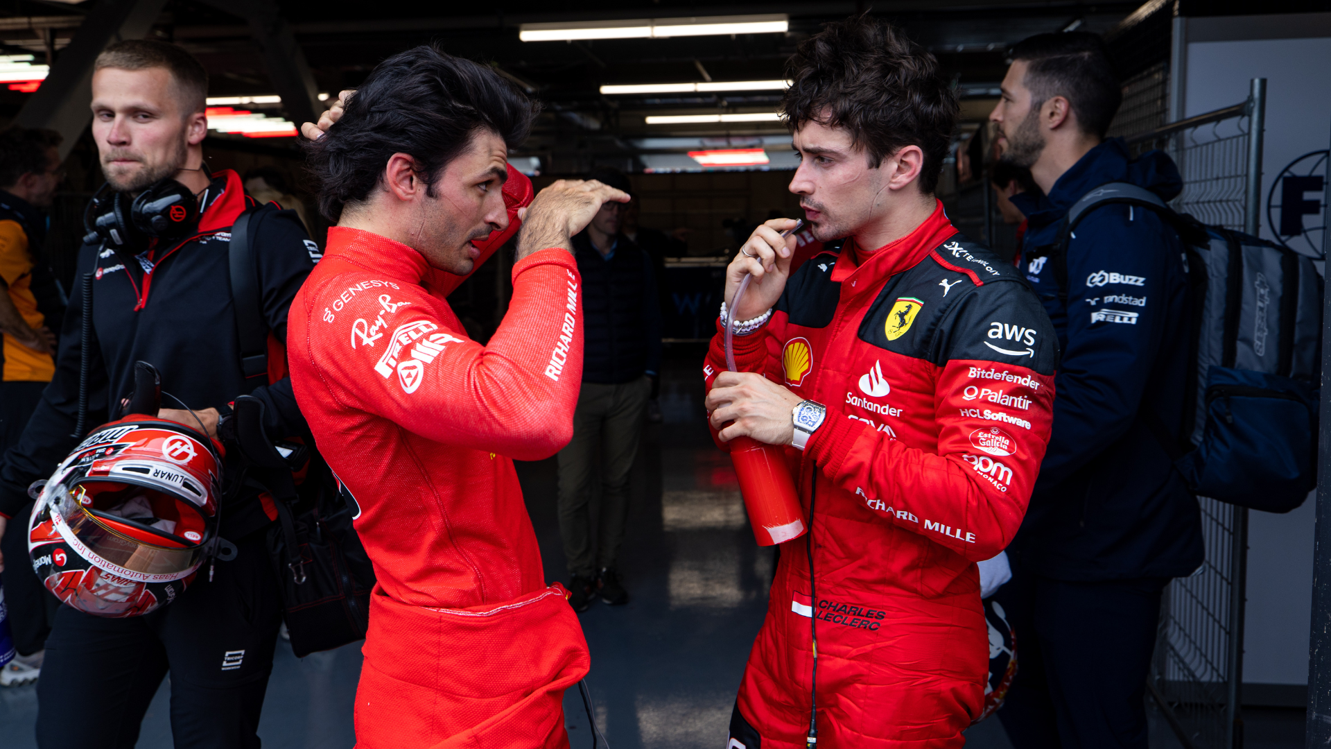 Sainz & Leclerc