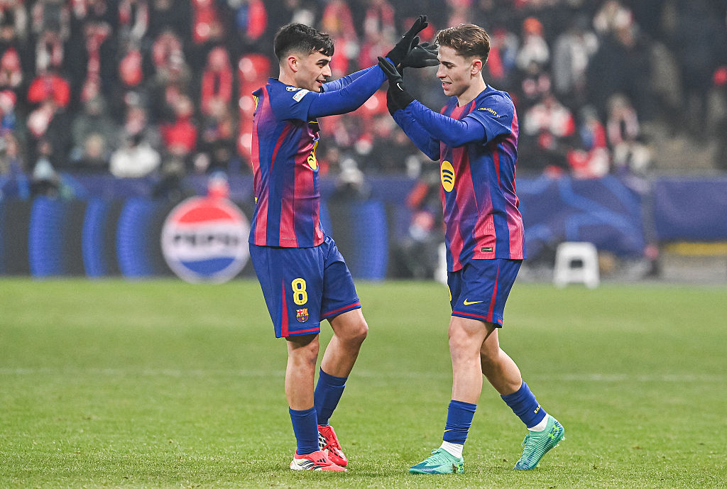 Pedri, Fermin Lopez 25/26