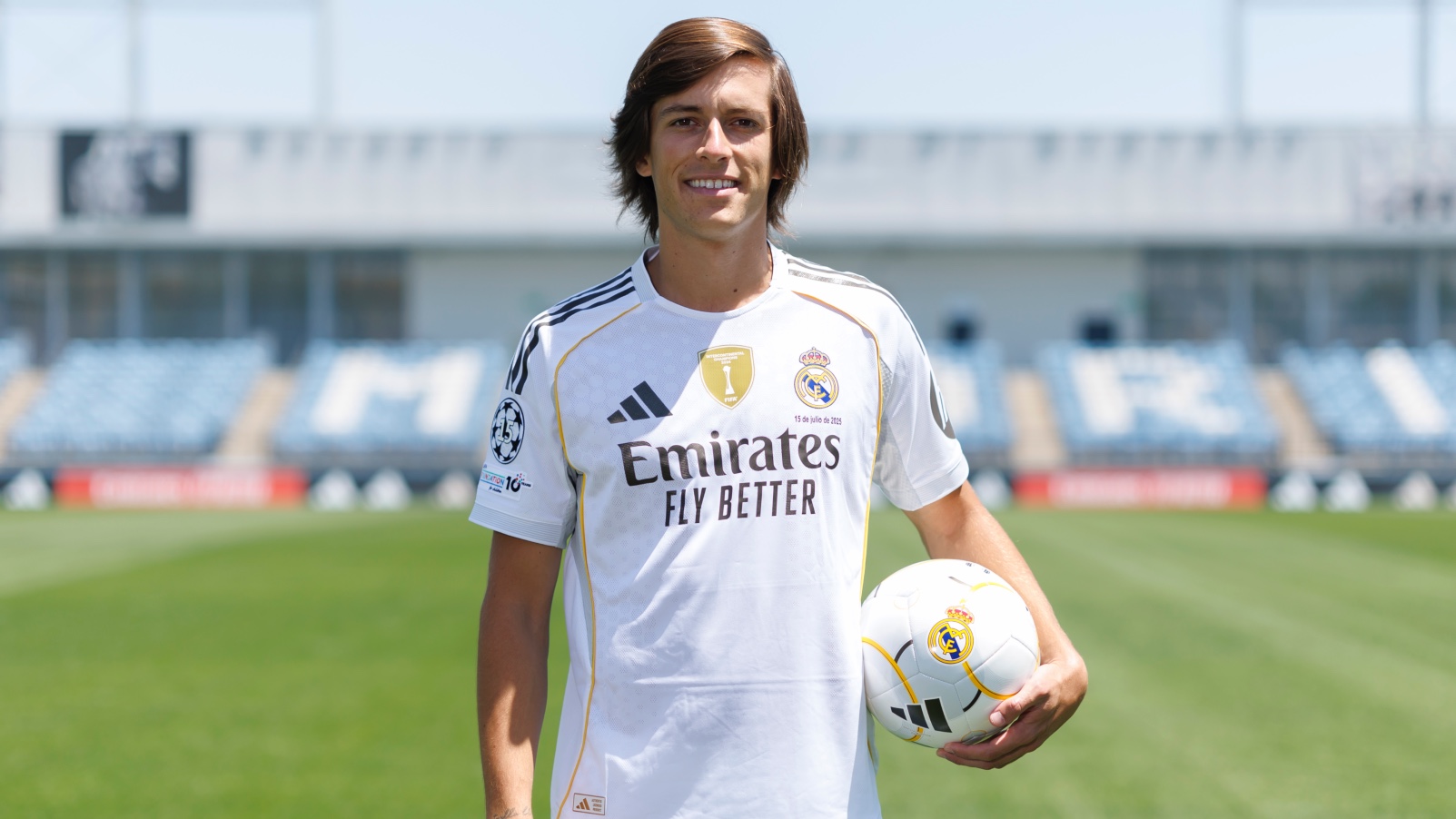 alvaro-carreras-liga-football-soccer-20250715