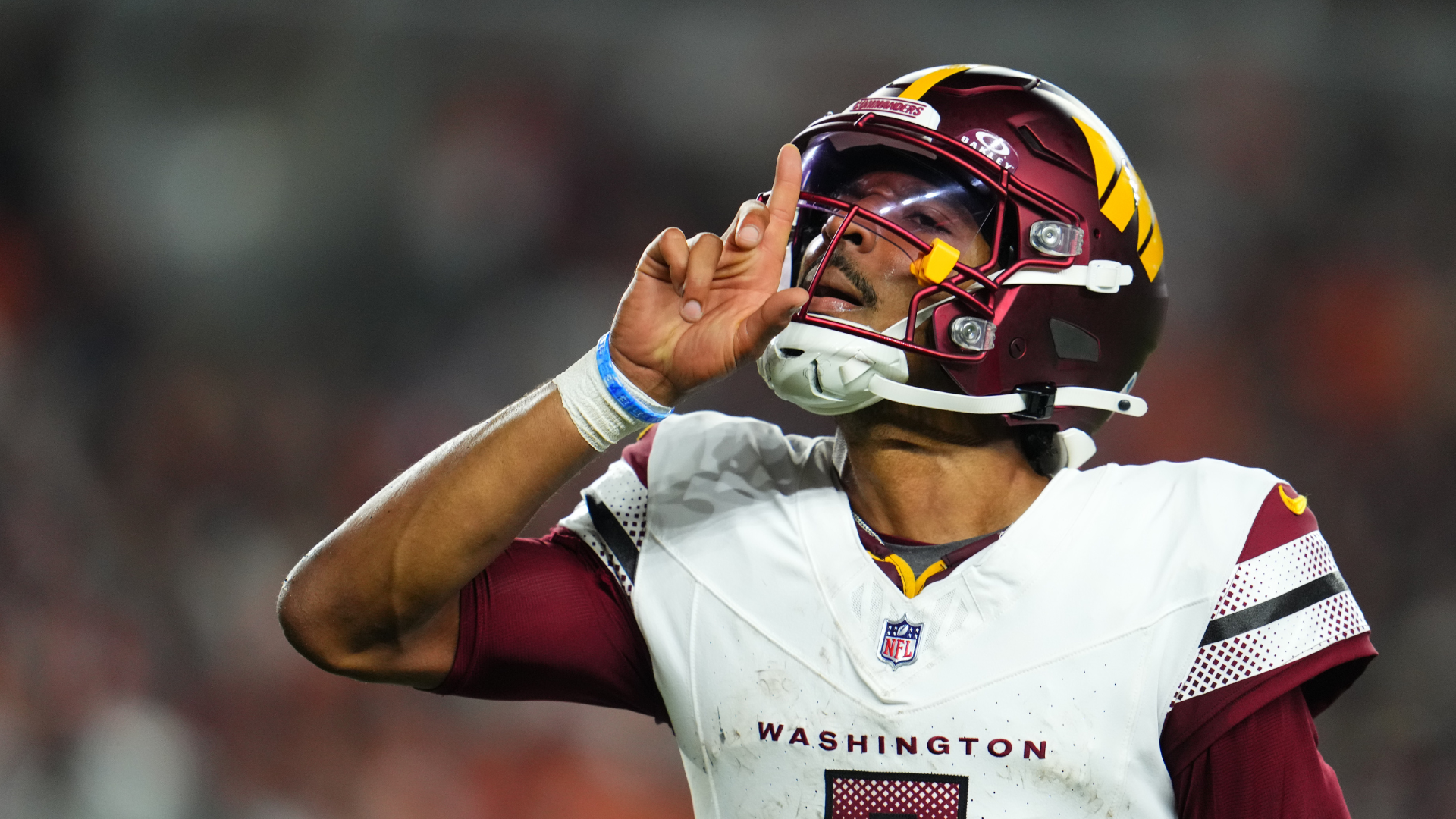 Jayden Daniel Washigton Commanders NFL 2024