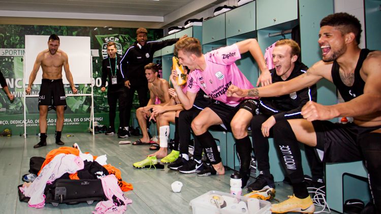 ONLY GERMANY LASK locker room celebration vs Sporting CP Lisbon 01102020