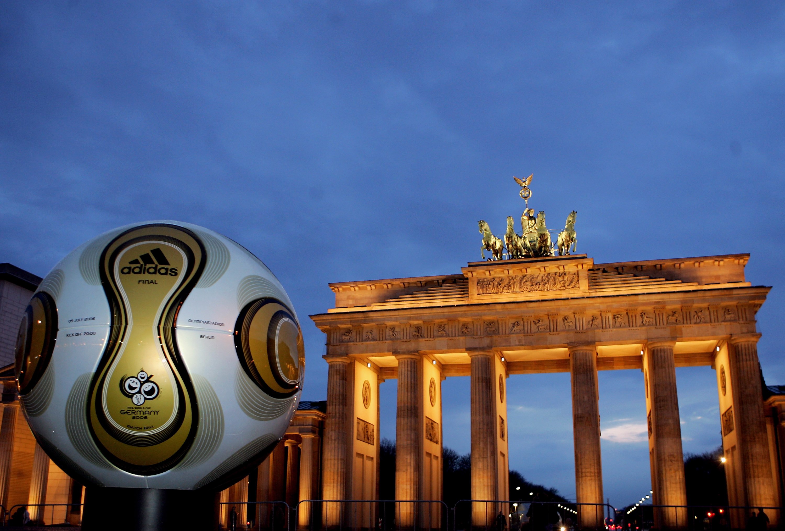 Pallone Adidas Teamgeist Finale Berlino 2006