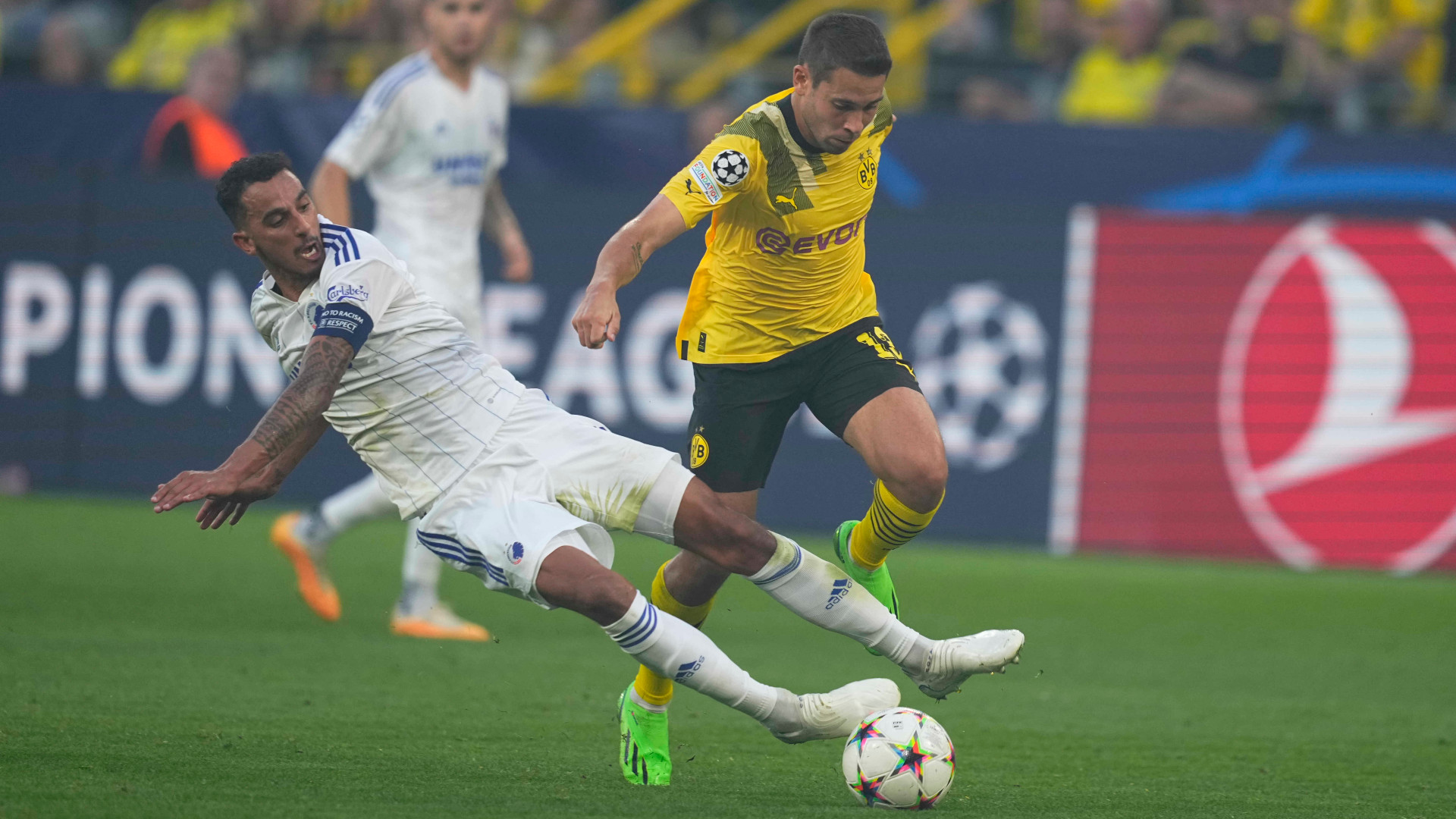 Zeca Raphael Guerrero Borussia Dortmund FC Kopenhagen 06092022