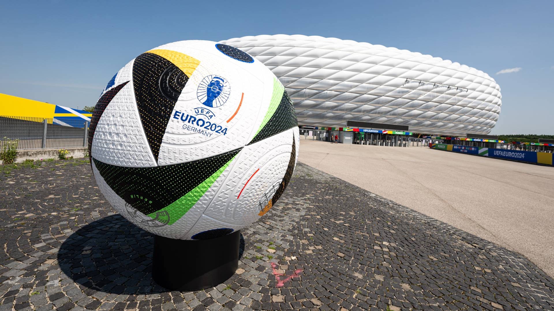 Euro 2024 ball