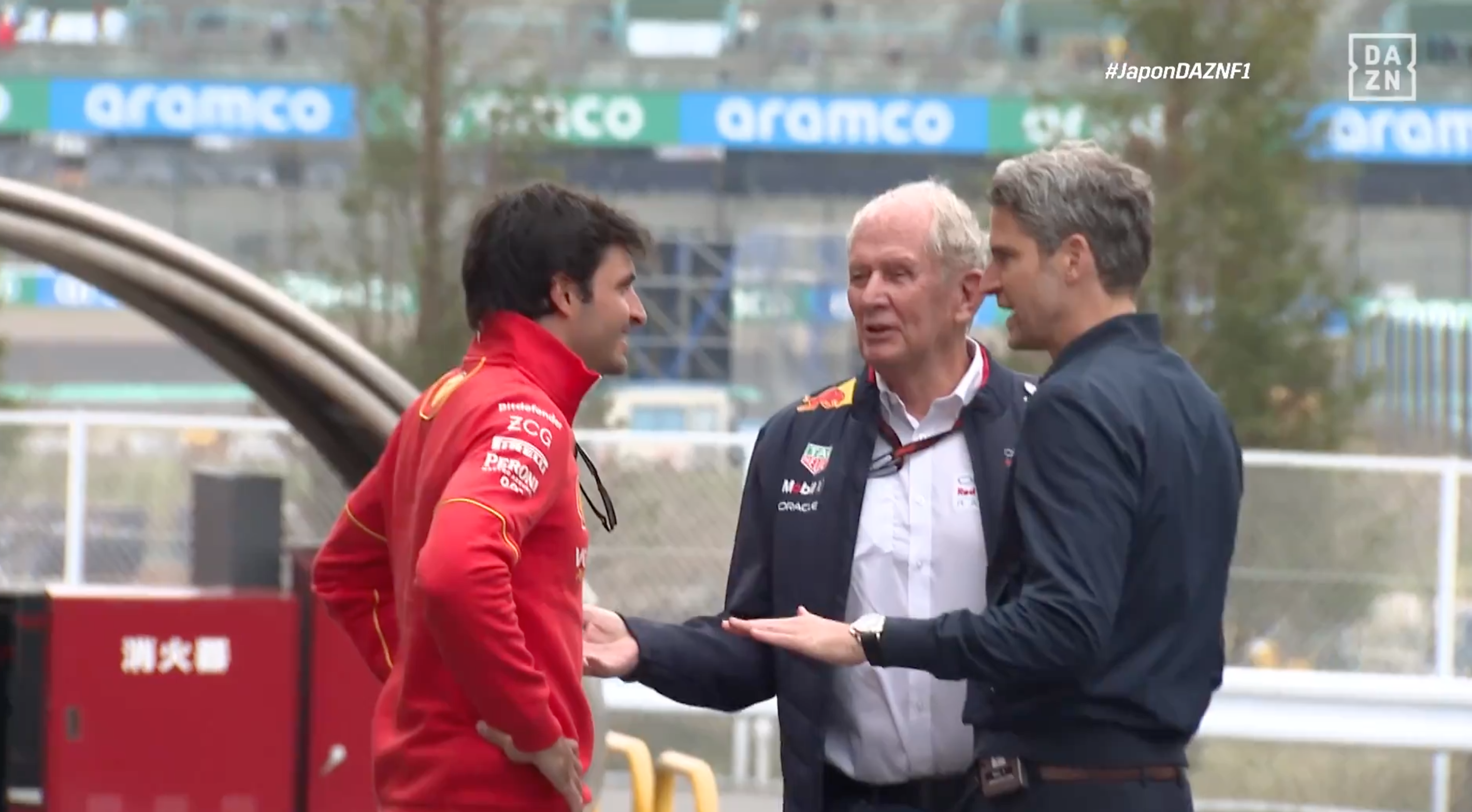 Helmut Marko y Carlos Sainz, imagen exclusiva de DAZN