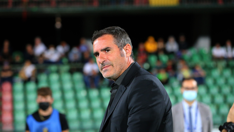Lucarelli, allenatore della Ternana