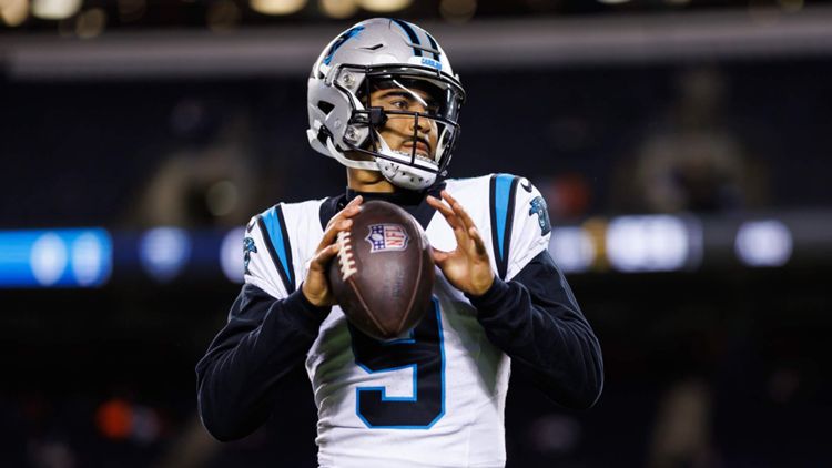 Bryce Young #9 de los Carolina Panthers