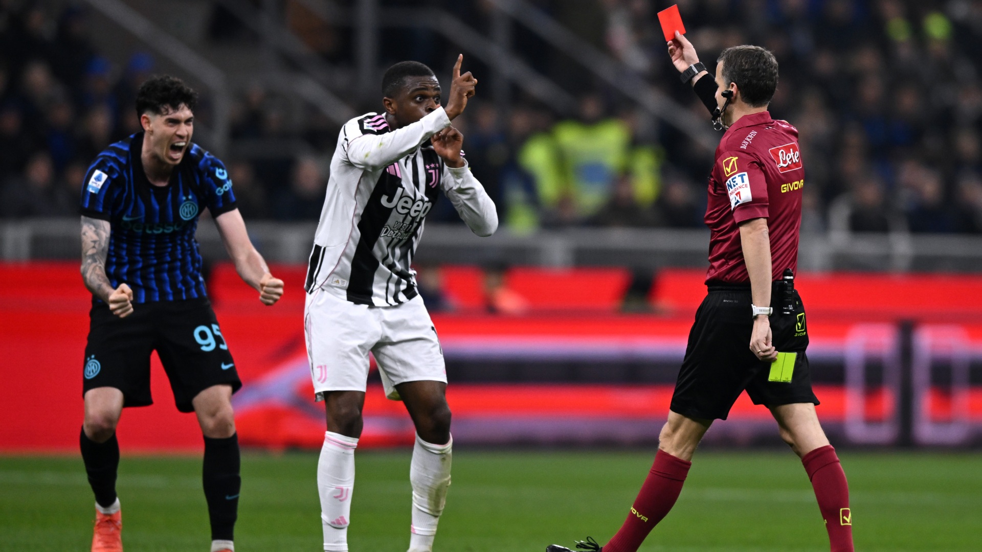 2026-02-14-juventus-kalulu-inter-bastoni-la-penna