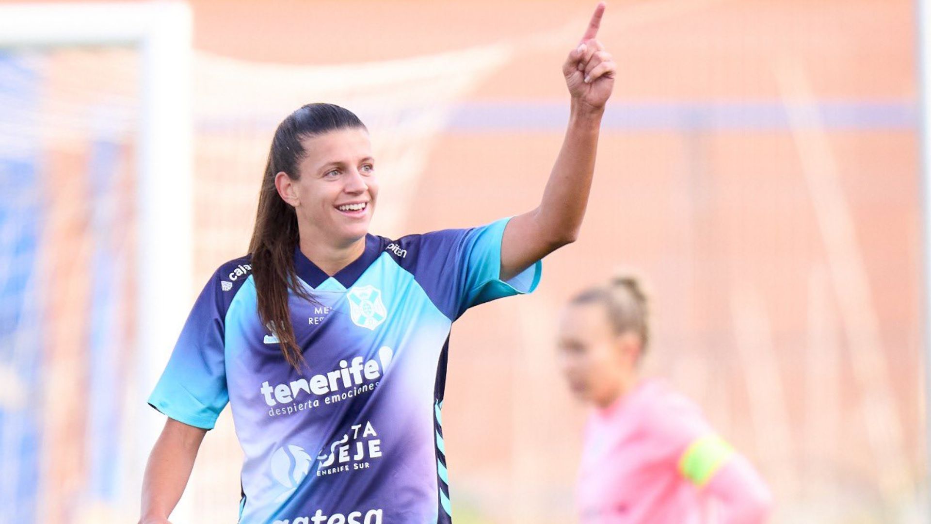 Carlota Suárez, Costa Adeje Tenerife, Liga F