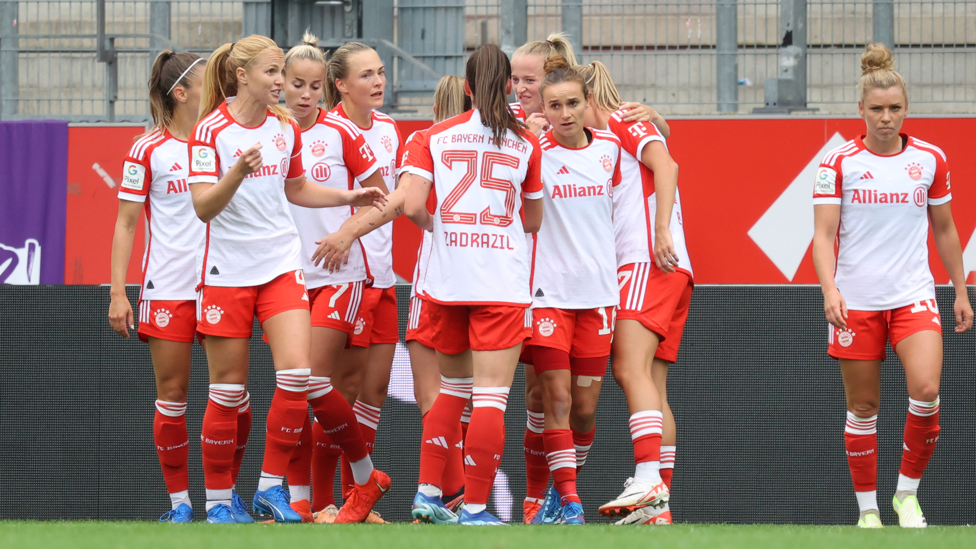 FC Bayern München Frauen Bundesliga 08102023