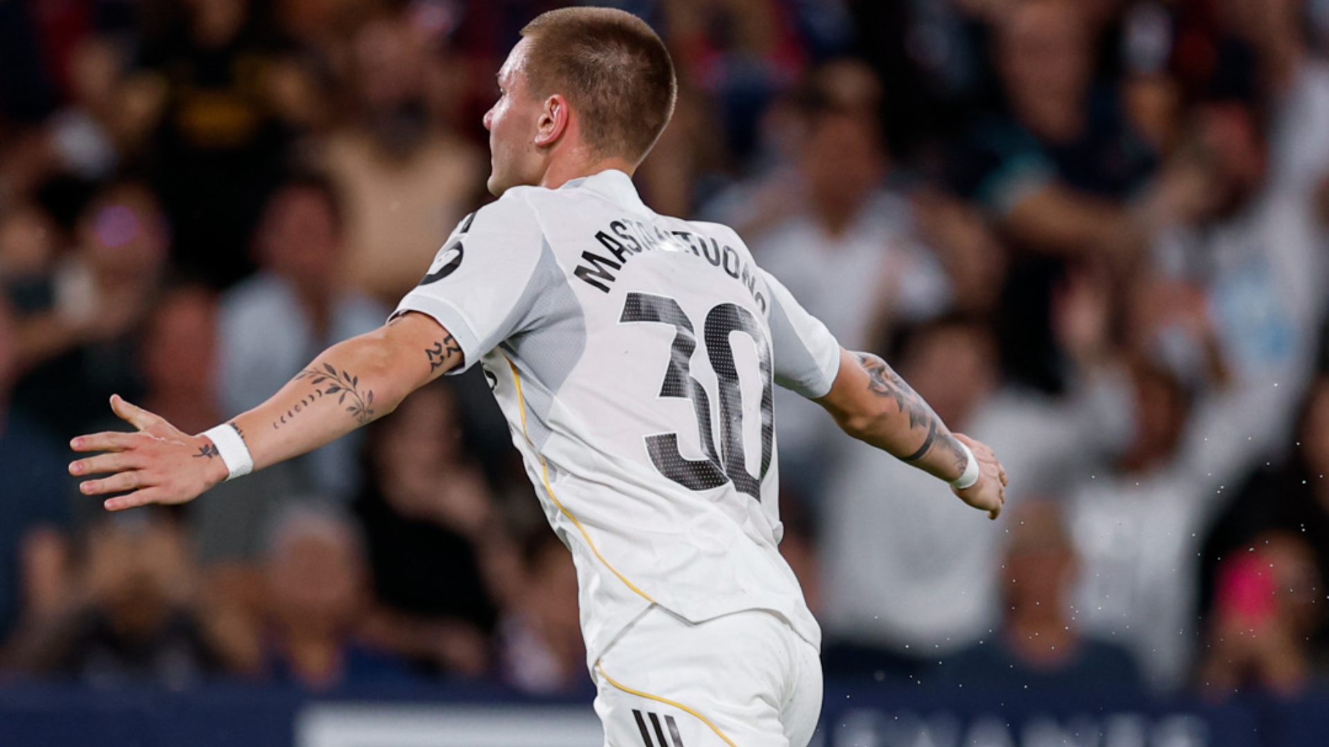 Mastantuono gol Levante