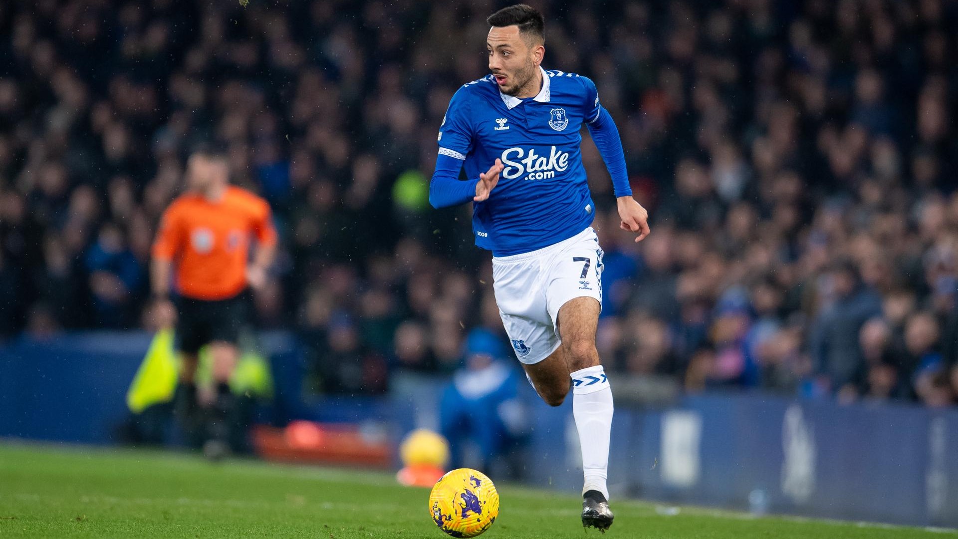 FC Everton Premier League Dwight McNeil 07122023