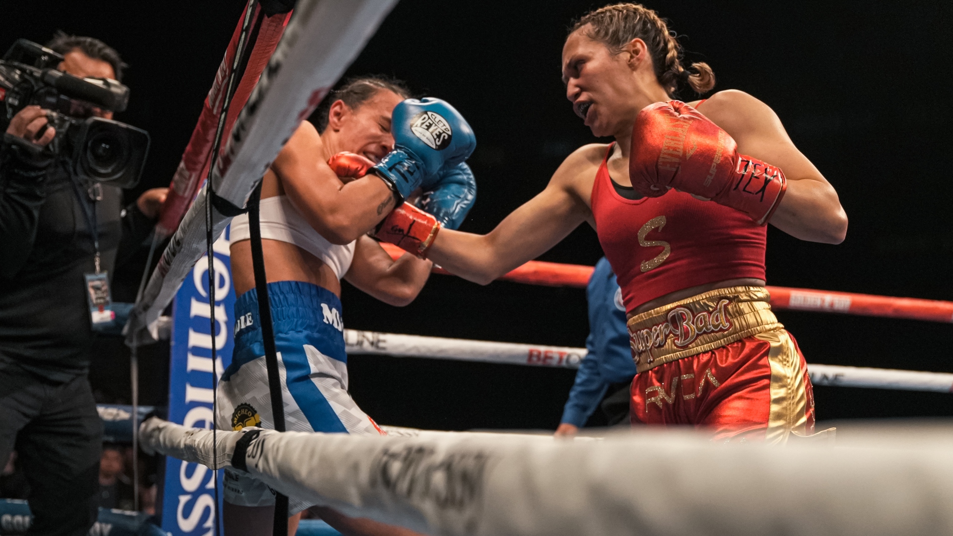 Seniesa Estrada vs. Maria Santizo