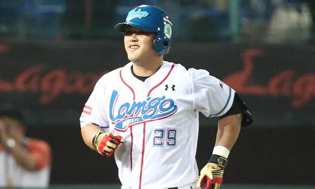 2017、18台灣大賽MVP - 陳俊秀