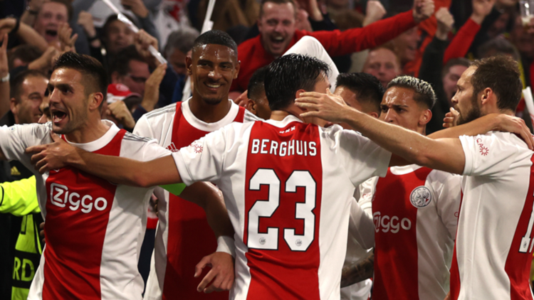 Ajax Amsterdam vs. Borussia Dortmund Jubel Champions League 19102021
