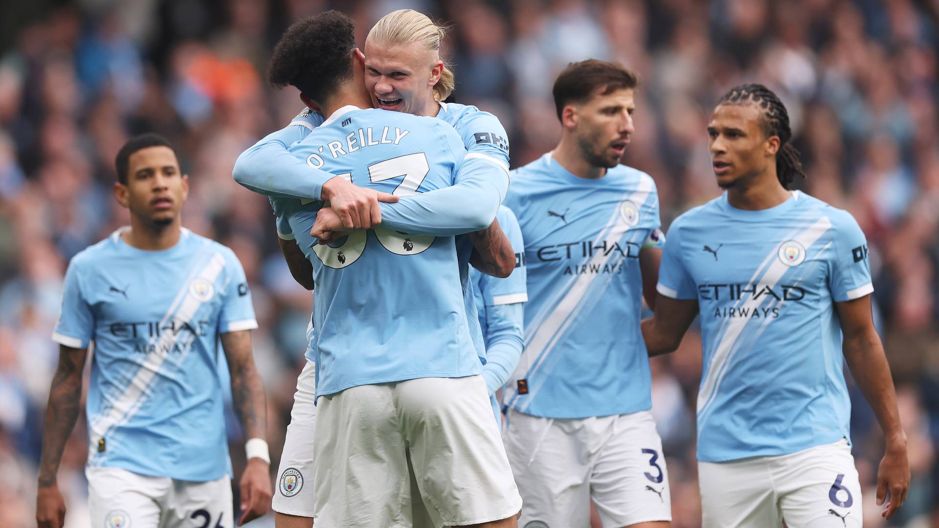 Man City celebrate against Everton_18102025