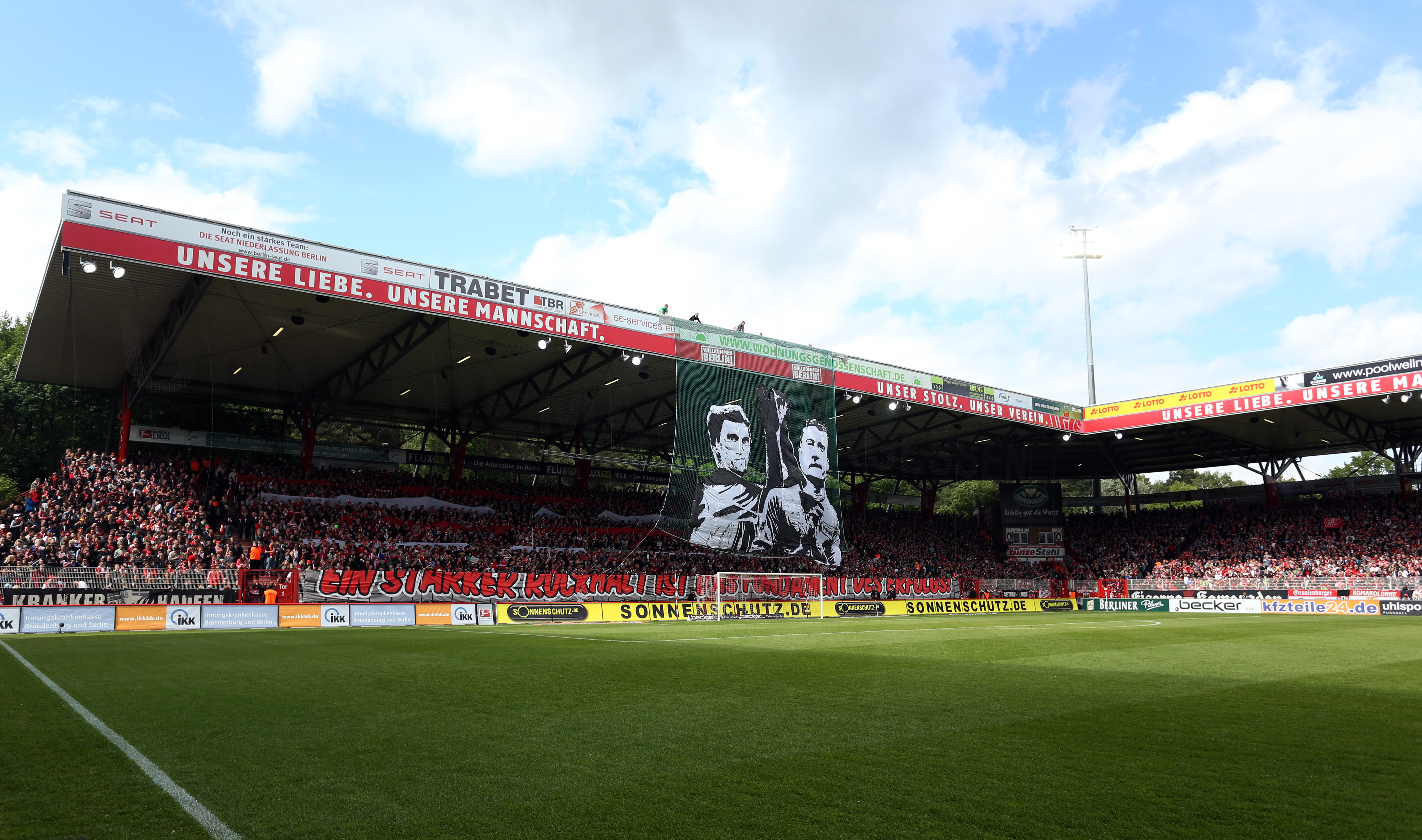 Stadio An der Alten Försterei_interno_Union_Berlin_DAZN