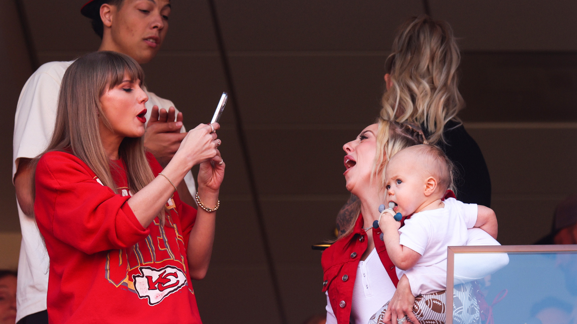 Taylor Swift Kansas City Chiefs NFL