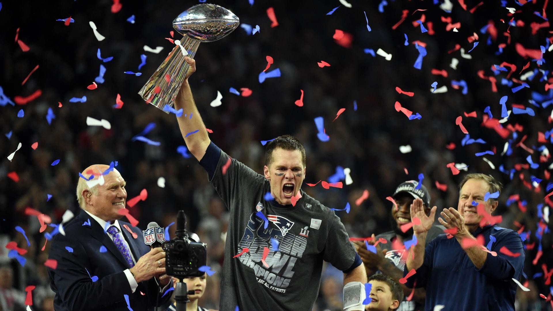 La gioia di Tom Brady dopo il Super Bowl